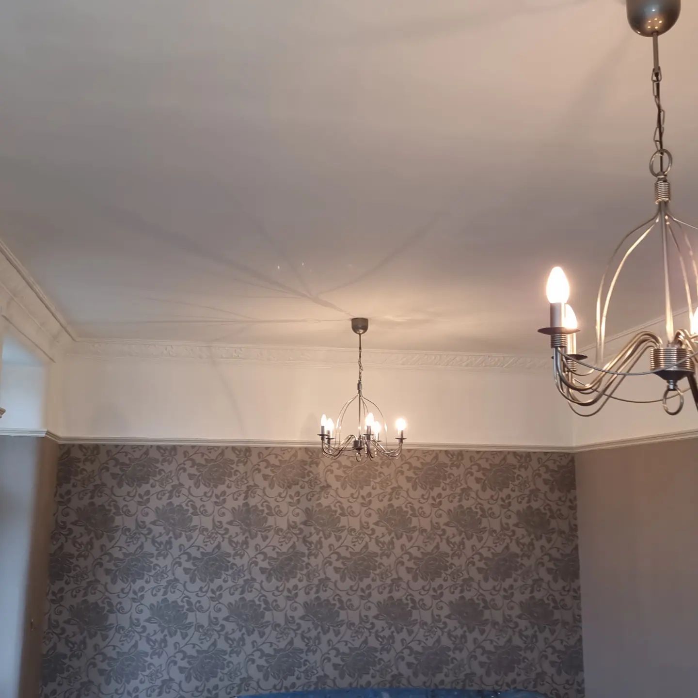 Spruced! Photo of a wallpaper after work done