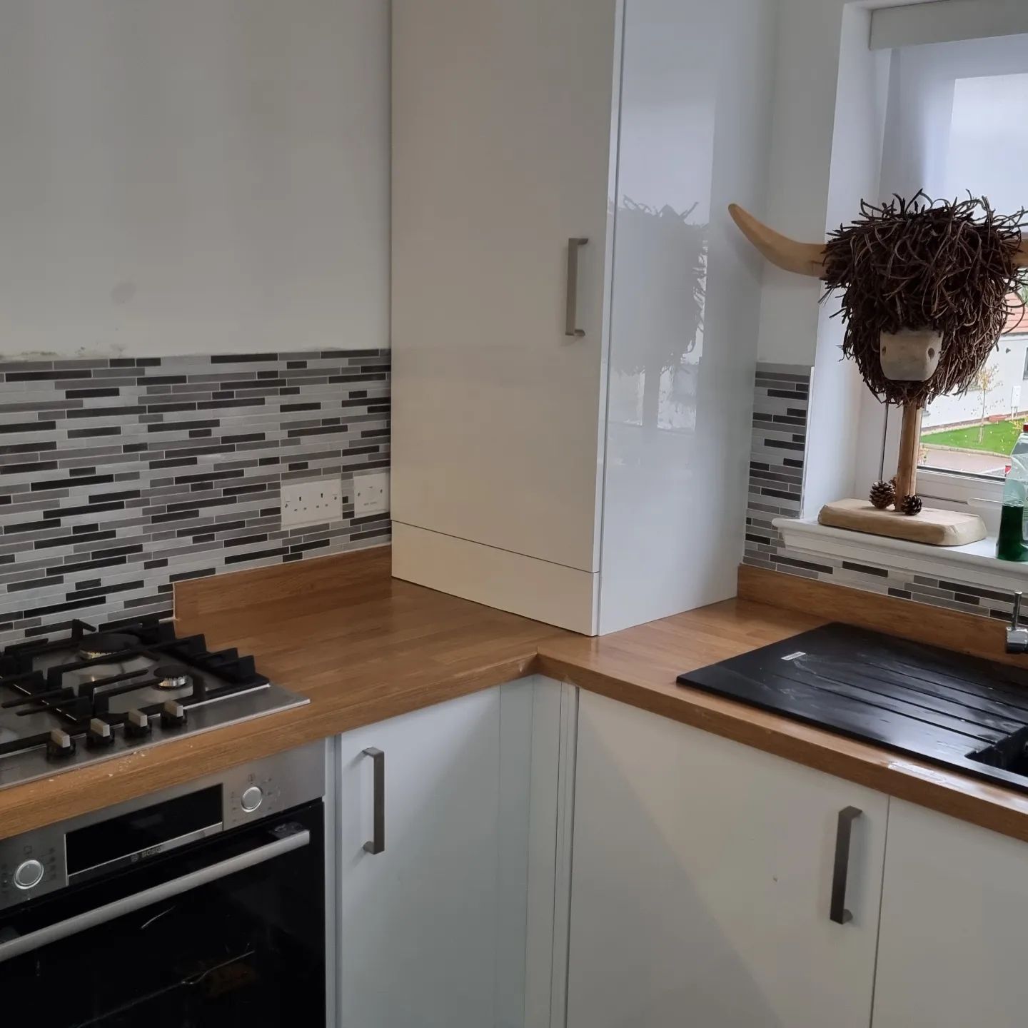 Spruced! Photo of kitchen stove after work done