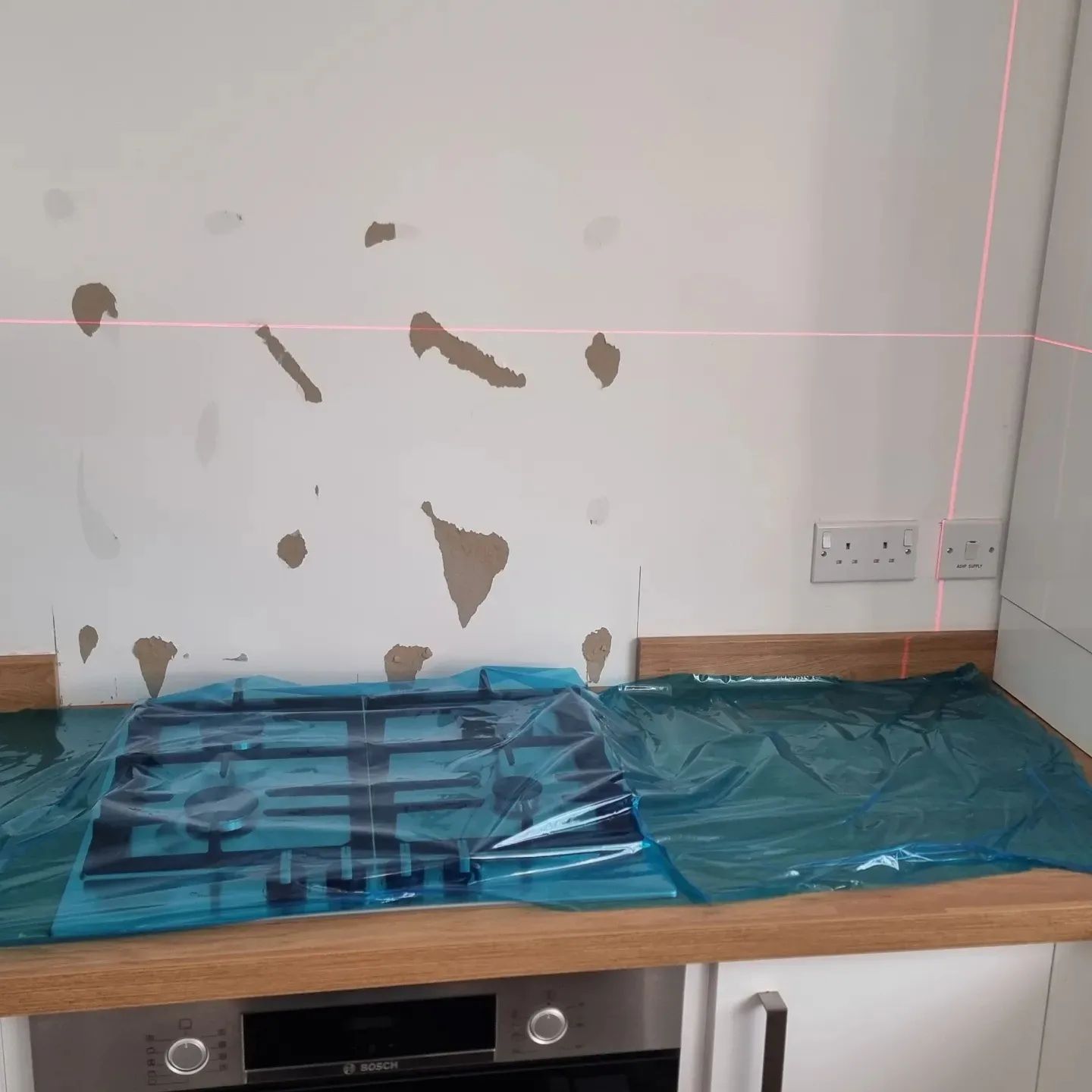 Ready for a spruce up! Photo of kitchen stove before work done